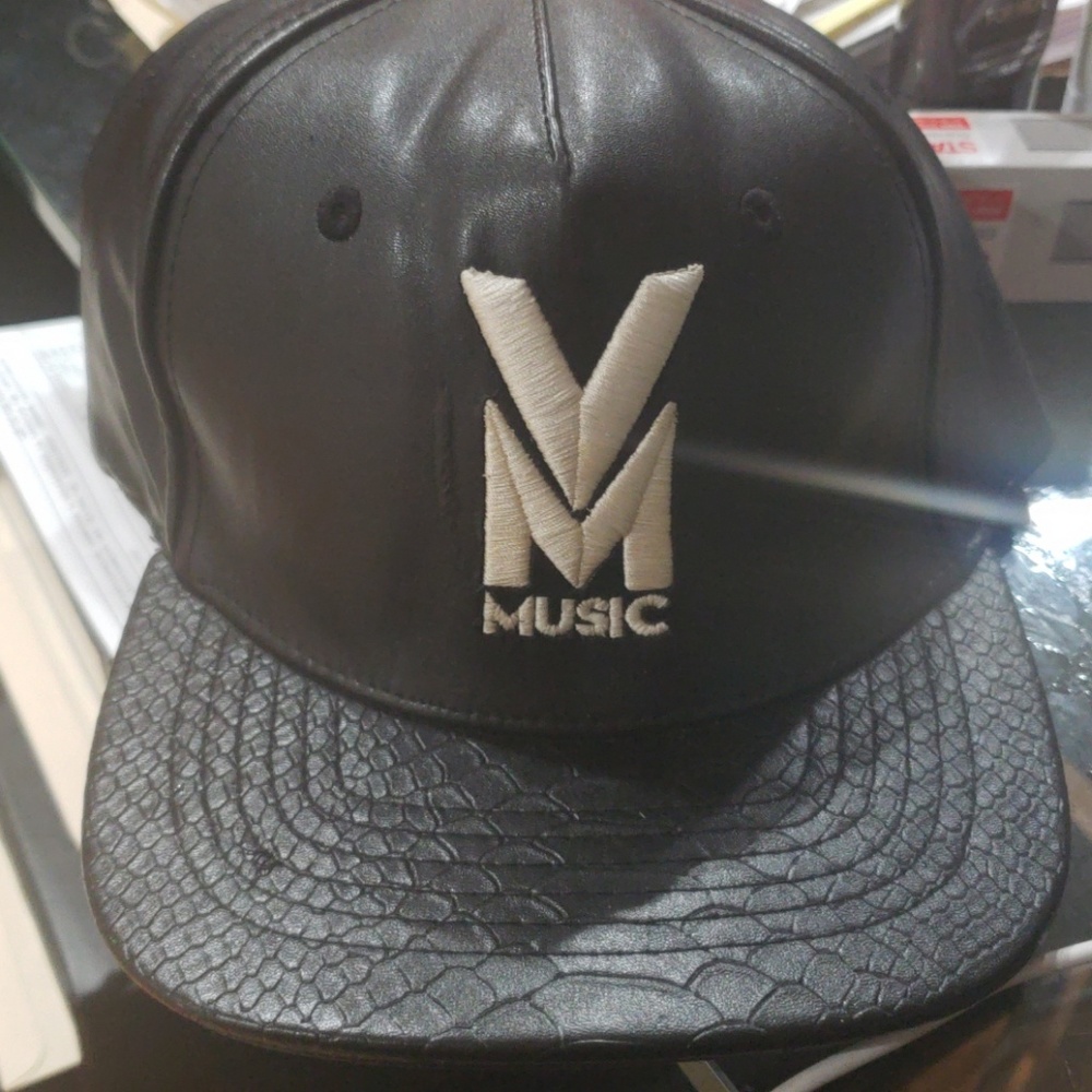 hat